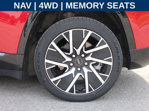 Used 2025 Jeep Wagoneer S Limited w/ Comfort Package AWD/4WD image 37