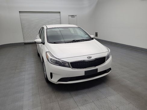 Used 2017 Kia Forte LX w/ LX Popular Package image 14