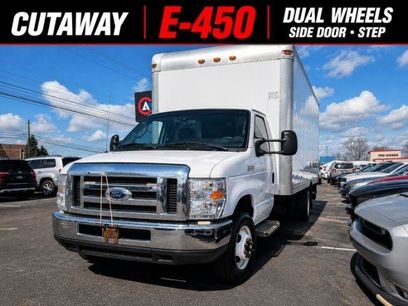 Used 2017 Ford E-450 and Econoline 450 Super Duty w/ Power Windows & Locks Group