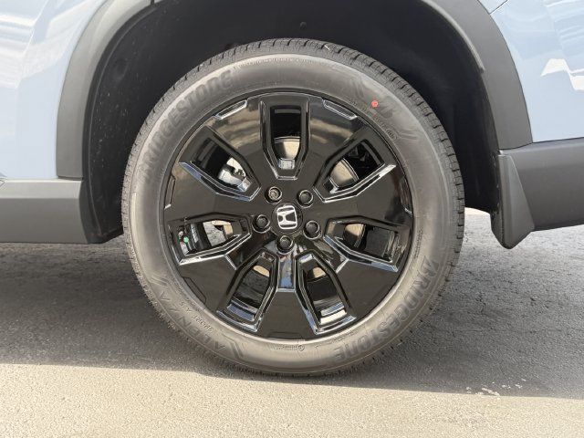 New 2026 Honda Pilot Black Edition image 18