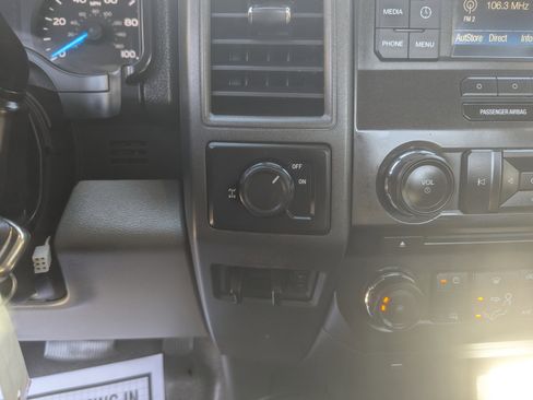 Used 2017 Ford F250 XL w/ STX Appearance Package image 33