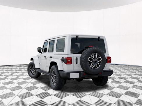 New 2026 Jeep Wrangler Unlimited Sahara AWD/4WD image 4
