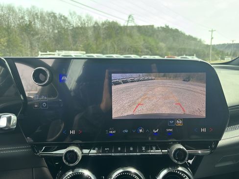 New 2025 Chevrolet Blazer EV AWD Police image 21