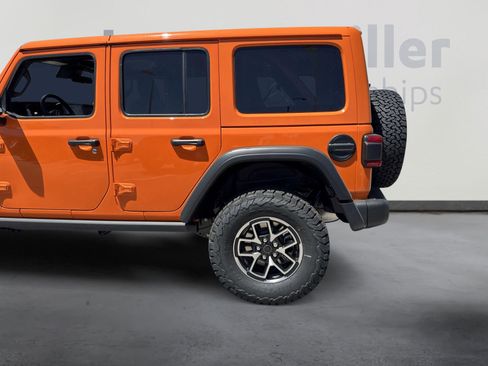 New 2025 Jeep Wrangler Unlimited Rubicon w/ Steel Bumper Group image 12
