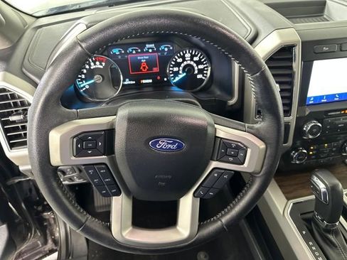 Used 2020 Ford F150 Lariat image 14