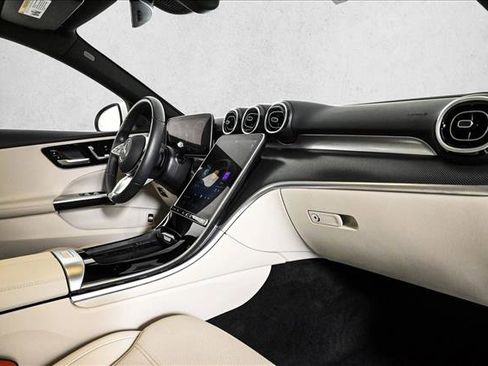 Certified 2025 Mercedes-Benz C 300 4MATIC Sedan image 23
