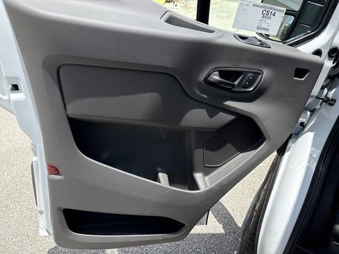 New 2026 Ford Transit 250 148 Medium Roof RWD image 16