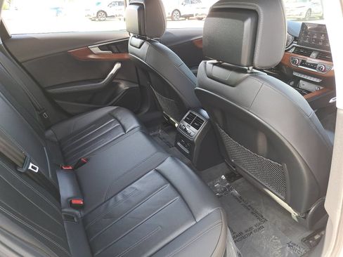 Used 2020 Audi A4 2.0T Premium Plus w/ Premium Plus Package FWD image 11