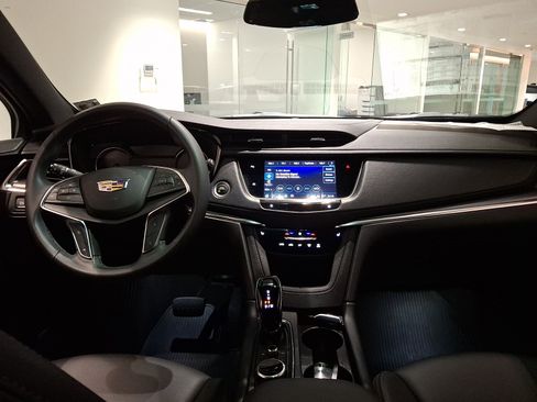 Certified 2024 Cadillac XT5 Luxury AWD/4WD image 20
