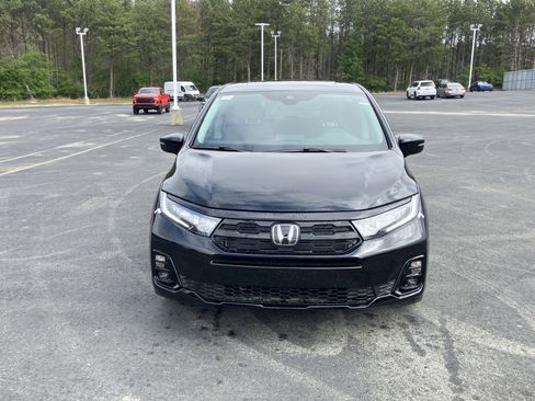 New 2026 Honda Odyssey Elite image 3