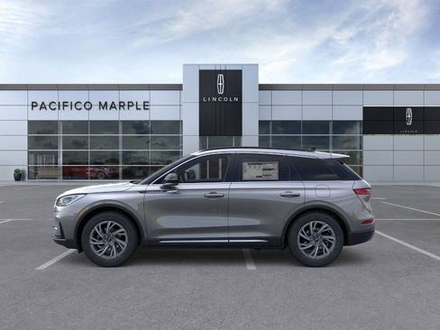 New 2026 Lincoln Corsair Premiere image 3