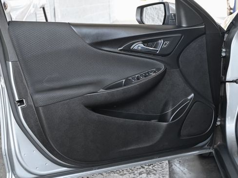 Used 2023 Chevrolet Malibu LT FWD image 21
