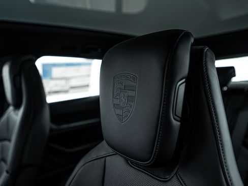 New 2025 Porsche Taycan 4 Cross Turismo image 21