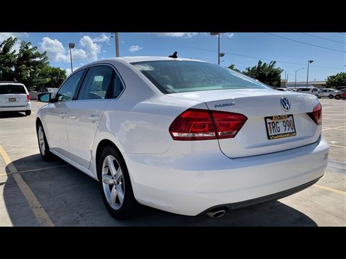 Used 2013 Volkswagen Passat 2.5 SE FWD image 7