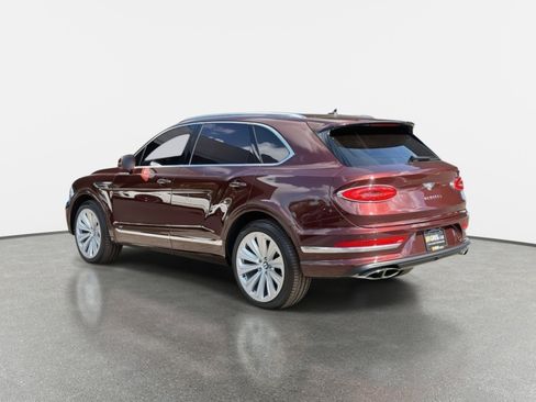 Used 2022 Bentley Bentayga image 5