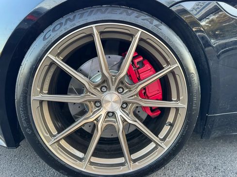 Used 2015 Jaguar F-TYPE R RWD image 37