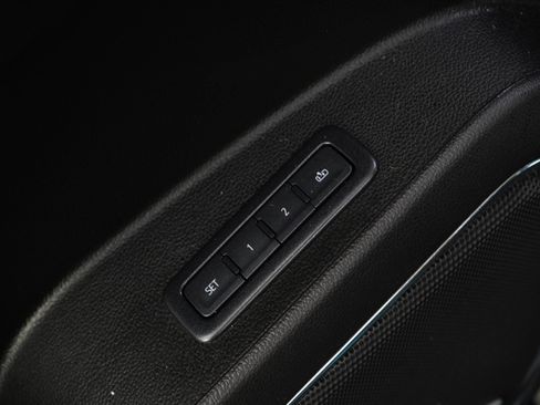 Used 2019 Chevrolet Tahoe Premier AWD/4WD image 26