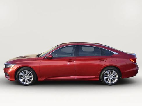 Used 2018 Honda Accord LX image 2
