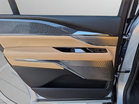 Certified 2025 Cadillac Escalade IQ Luxury 2 image 21