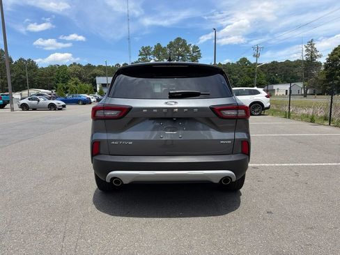 Used 2025 Ford Escape Active AWD/4WD image 6