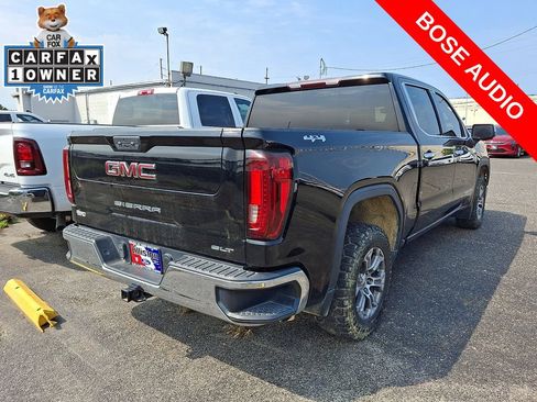 Used 2022 GMC Sierra 1500 SLT w/ SLT Convenience Package AWD/4WD image 4