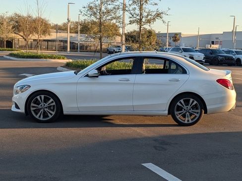 Used 2018 Mercedes-Benz C 300 Sedan image 8