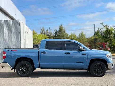 Used 2020 Toyota Tundra SR5 w/ TRD Off-Road Package AWD/4WD image 6