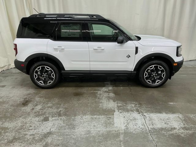 New 2026 Ford Bronco Sport Outer Banks AWD/4WD image 2