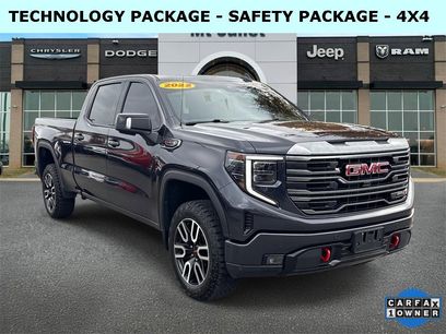 Used 2022 GMC Sierra 1500 AT4 w/ Technology Package