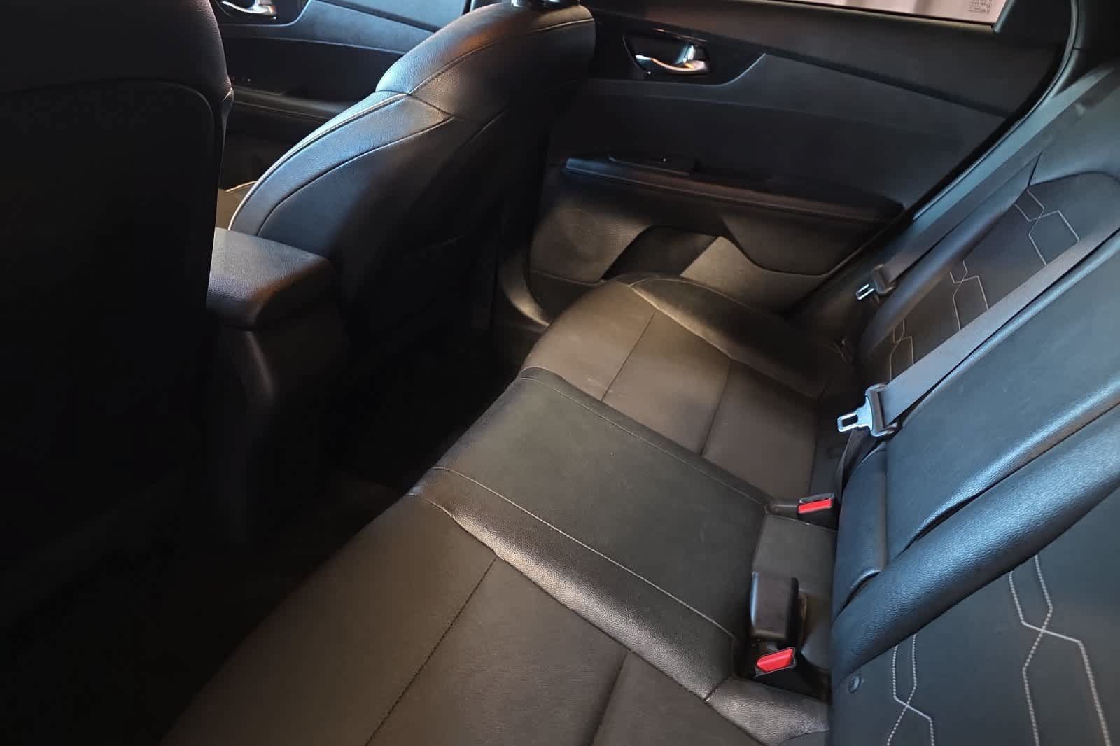 Used 2020 Kia Forte GT-Line FWD image 5