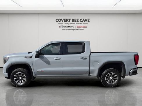 Used 2024 GMC Sierra 1500 AT4 w/ Technology Package image 5