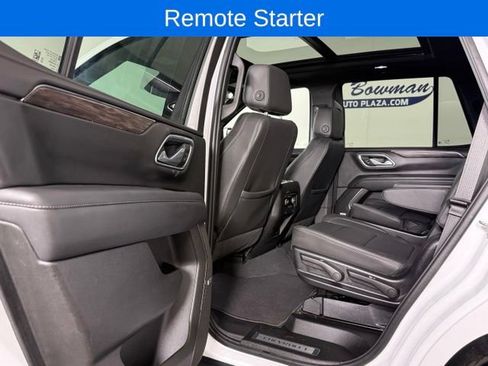 Used 2024 Chevrolet Tahoe Z71 w/ Luxury Package AWD/4WD image 12