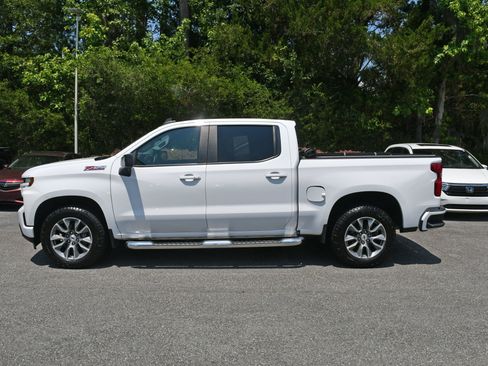 Used 2021 Chevrolet Silverado 1500 RST w/ All Star Edition Plus AWD/4WD image 2