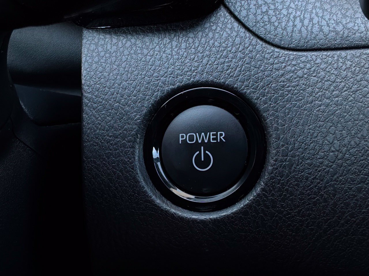 Used 2026 Toyota Camry SE FWD image 30