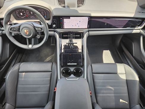 Certified 2026 Porsche Panamera 4 AWD/4WD image 24