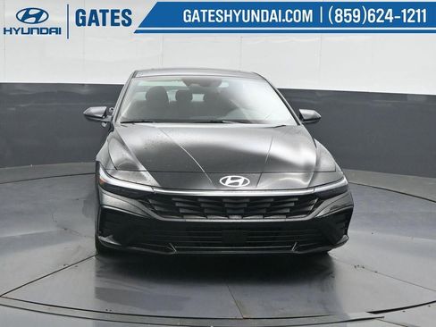 New 2026 Hyundai Elantra SEL Sport Premium FWD image 5