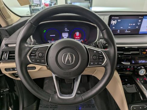 Used 2023 Acura MDX SH-AWD w/ Technology Package image 18