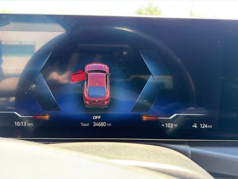 Used 2023 BMW i4 eDrive35 w/ Premium Package RWD image 9