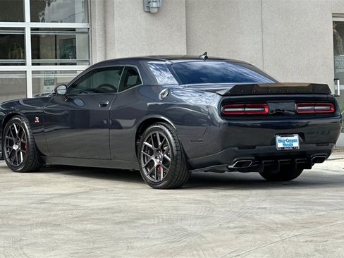 Used 2018 Dodge Challenger R/T Scat Pack w/ Leather Interior Group image 3