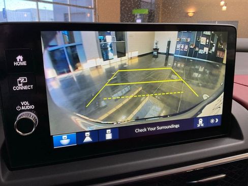 Certified 2025 Acura ADX A-Spec image 17