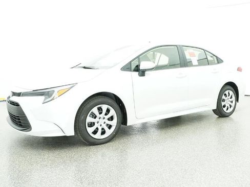 New 2026 Toyota Corolla LE image 6