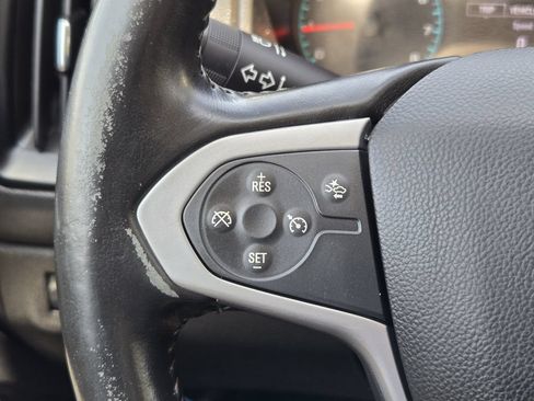 Used 2022 Chevrolet Colorado LT w/ Fleet Safety Package RWD image 28