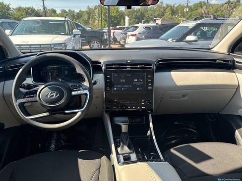 Certified 2024 Hyundai Tucson SEL AWD/4WD image 31