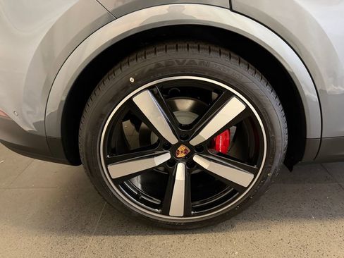New 2026 Porsche Cayenne S AWD/4WD image 12