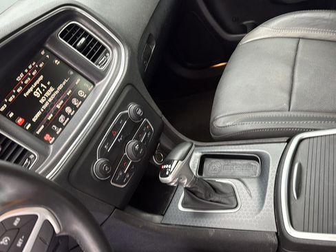 Used 2015 Dodge Charger SXT w/ Plus Group image 20