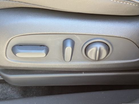 Used 2023 Buick Encore GX Essence w/ Experience Buick Package image 14