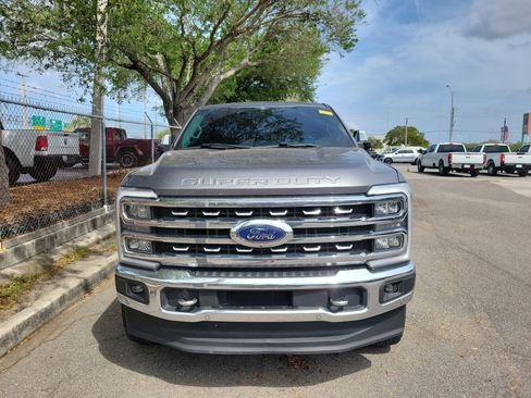Used 2023 Ford F250 Lariat w/ Lariat Ultimate Package image 2