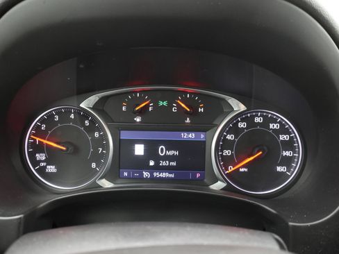 Used 2019 GMC Terrain SLT w/ Preferred Package image 10