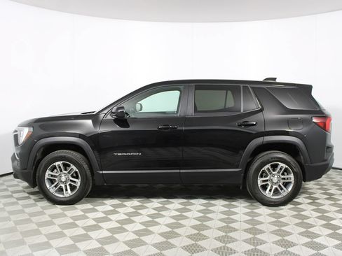Used 2025 GMC Terrain Elevation AWD/4WD image 29