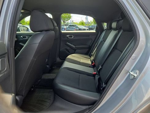 Used 2023 Honda Civic Sport image 10